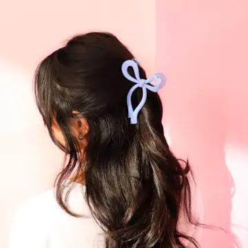 Charming Bow Hair Clip