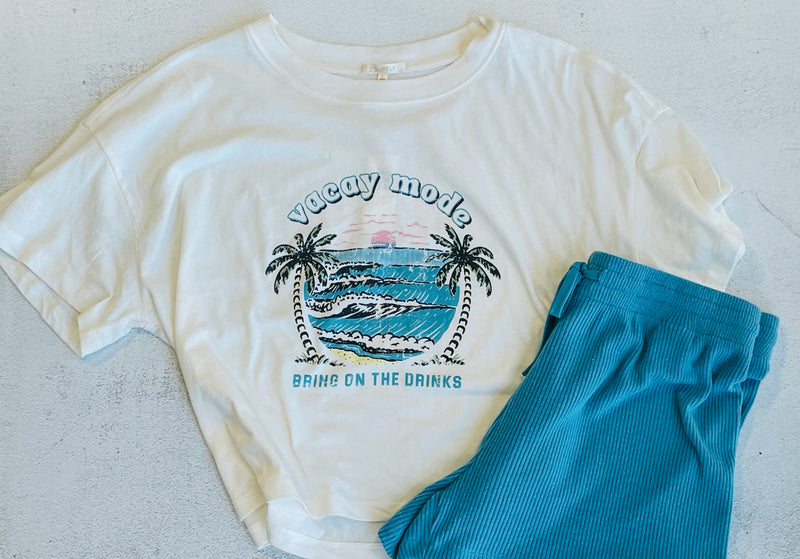 Vacay Mode Tee in Cloud Dancer