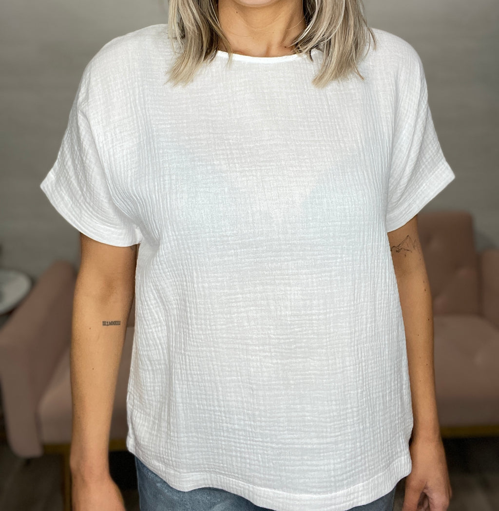 Luna Button Back Tee