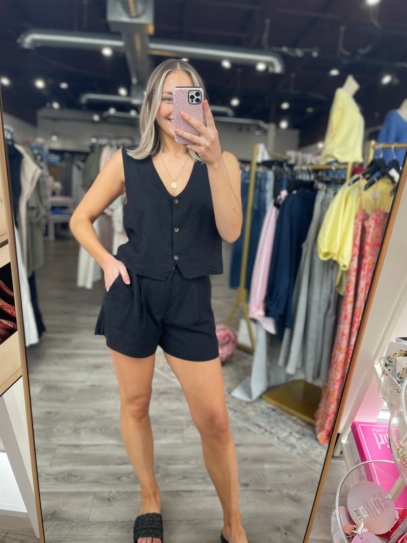 Marta Linen Vest-Black