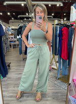 Amelie Linen Top-Avocado