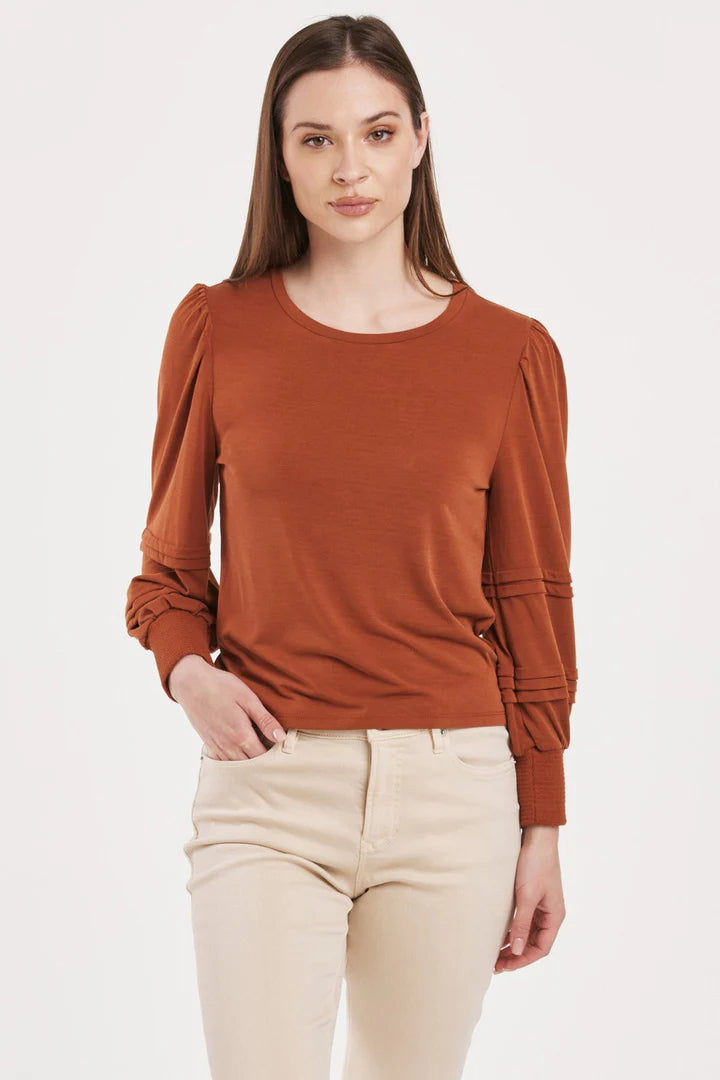 Anika Sleeve Pleated Top-Roasted Pecan