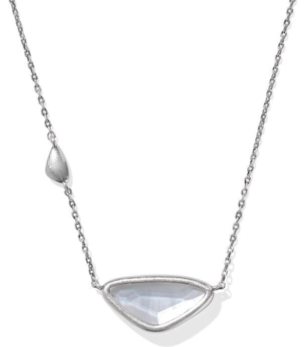 Margot Short Pendant Necklace